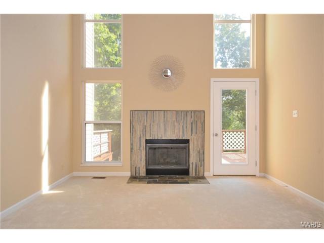 1722 Ridgeview Circle Dr, Ballwin, MO 63021 photo 5