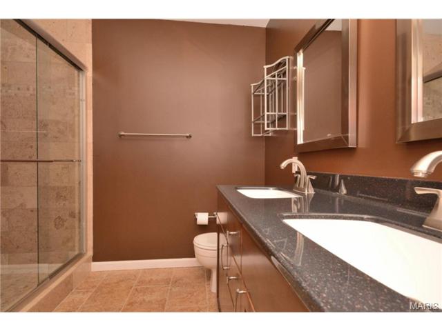 1722 Ridgeview Circle Dr, Ballwin, MO 63021 photo 21