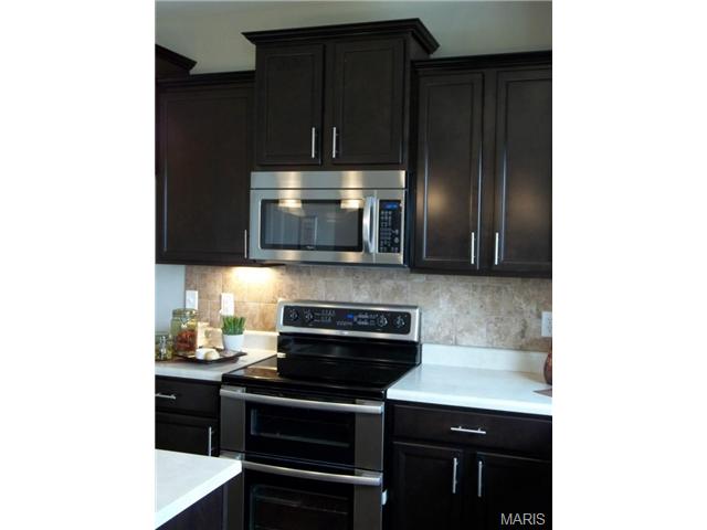 1000 Ashfield Ln, O'fallon, MO 63366 photo 6