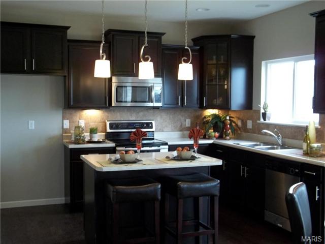 1000 Ashfield Ln, O'fallon, MO 63366 photo 14