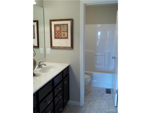 1000 Ashfield Ln, O'fallon, MO 63366 photo 24