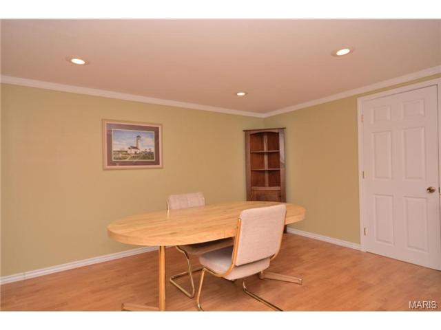 302 Stephanie, Ballwin, MO 63011 photo 11