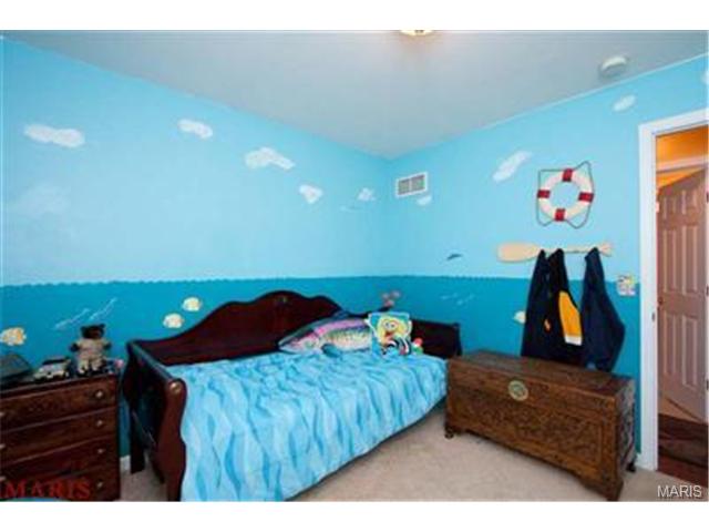 7 N Perry Dr, O'fallon, MO 63366 photo 34