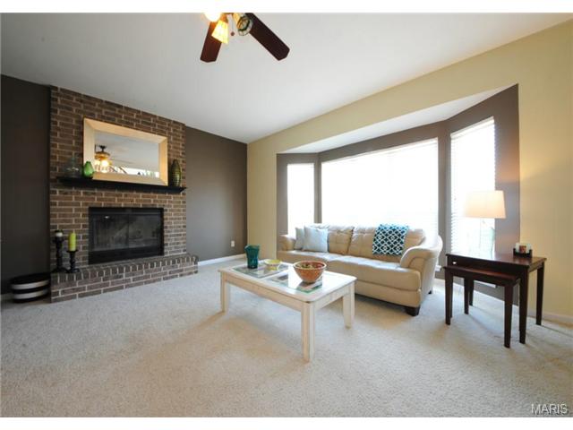 214 Falcon Hill Dr, O'fallon, MO 63368 photo 11