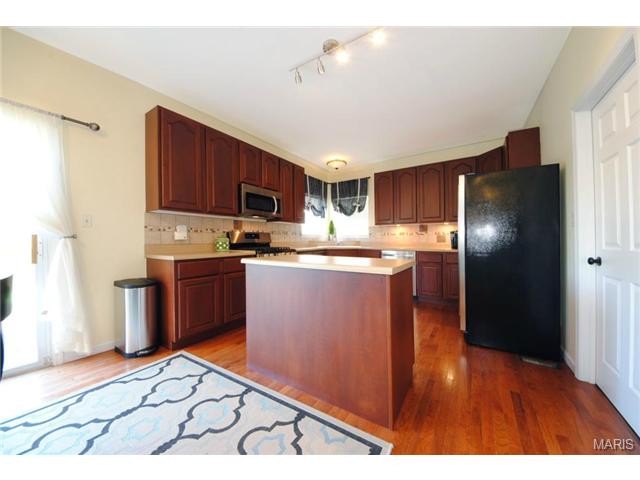 214 Falcon Hill Dr, O'fallon, MO 63368 photo 14