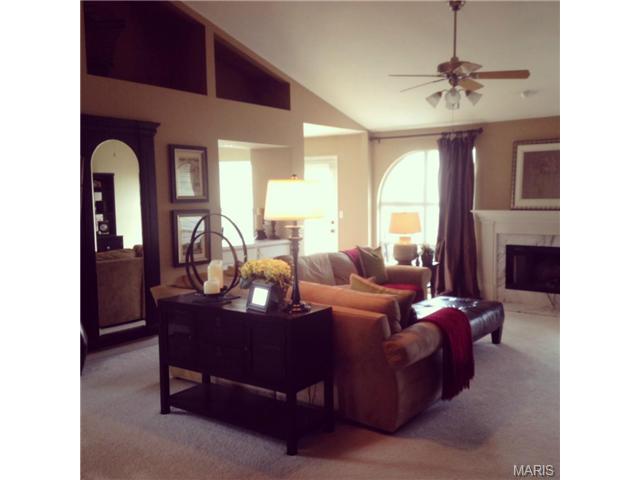 6934 Clayborne Dr, O'fallon, MO 63368 photo 2