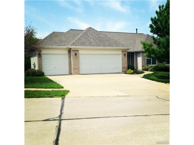 6934 Clayborne Dr, O'fallon, MO 63368 photo 1