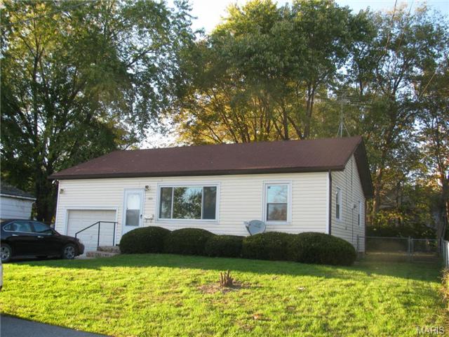 205 Dee St, Troy, MO 63379 photo 1