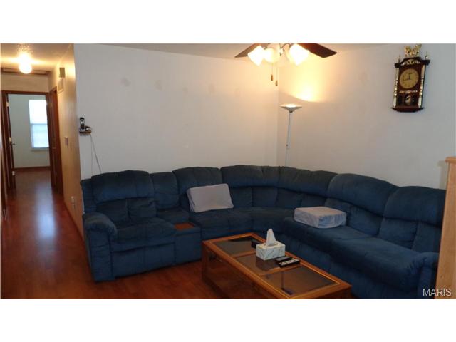 4005 Jane Ave, Saint Ann, MO 63074 photo 3