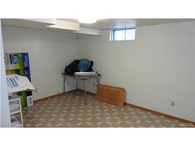 4005 Jane Ave, Saint Ann, MO 63074 photo 16