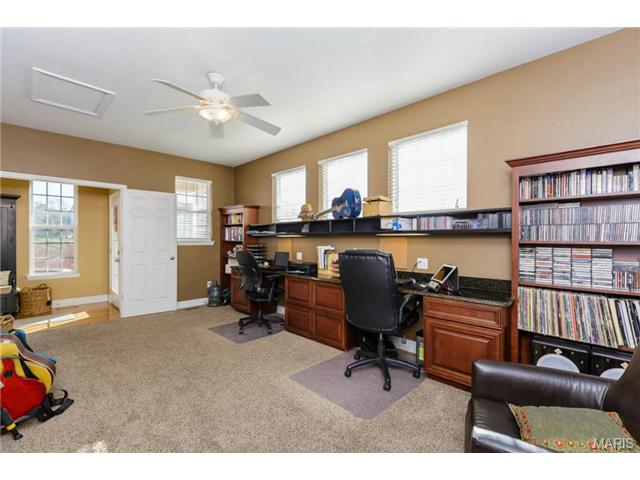 1434 Lucerne Pl, Weldon Spring, MO 63304 photo 24