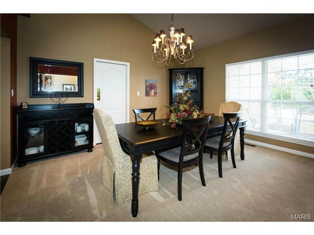 762 Vista Glen Ct, Eureka, MO 63025 photo 4