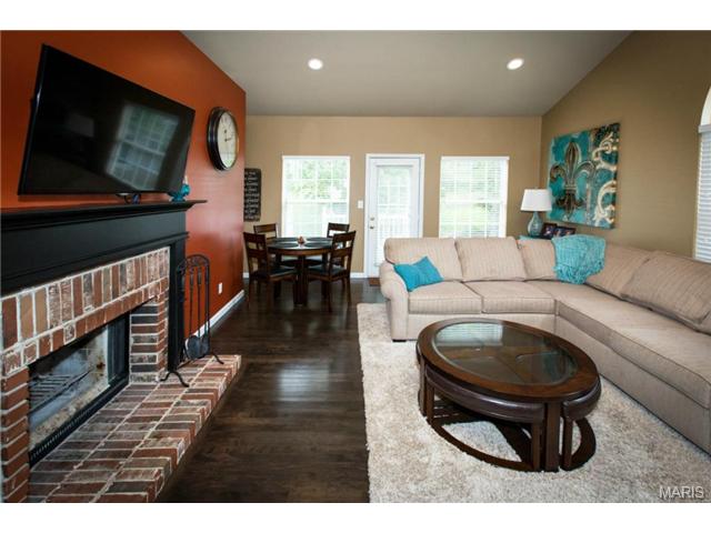762 Vista Glen Ct, Eureka, MO 63025 photo 9