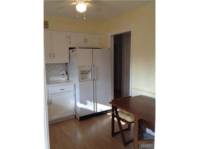 733 Knickerbacker Dr, Ballwin, MO 63021 photo 9