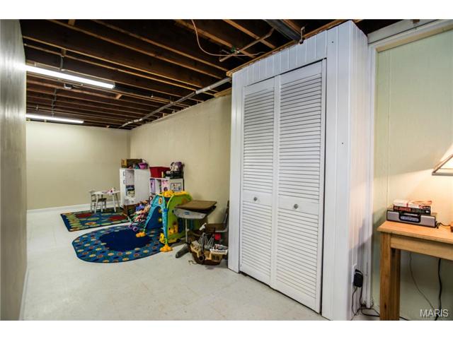 236 Dennison Dr, Ballwin, MO 63021 photo 17