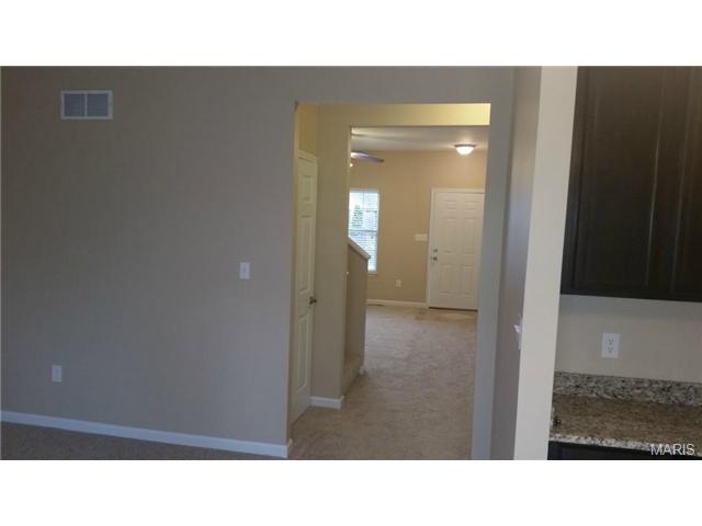 220 Spring Borough, O'fallon, MO 63368 photo 5