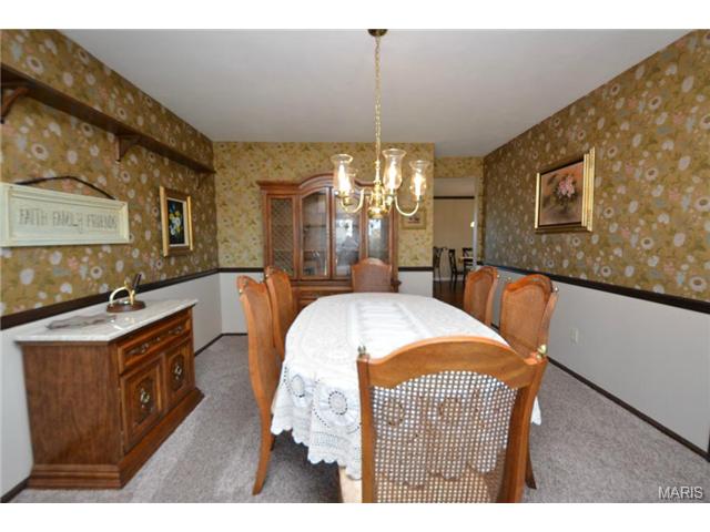 12021 Clichy Ln, Bridgeton, MO 63044 photo 6