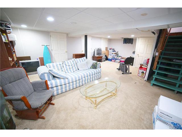 34 Firefly Ct, Ballwin, MO 63021 photo 8