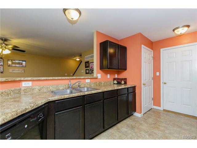 310 Wild Oak Dr, O'fallon, MO 63368 photo 6