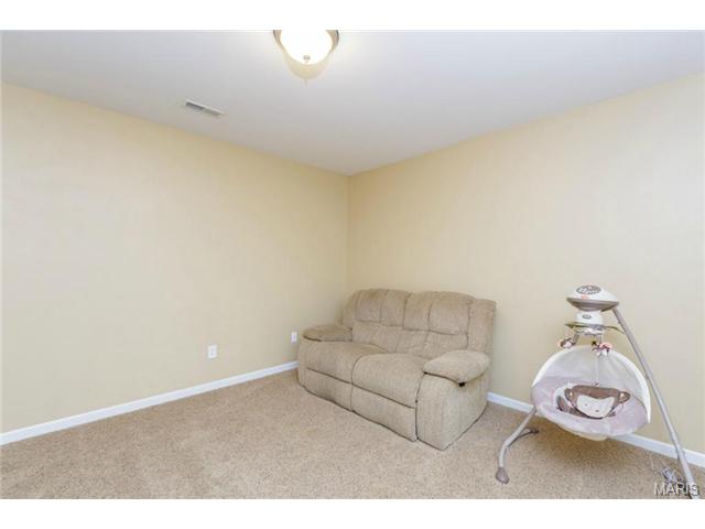 310 Wild Oak Dr, O'fallon, MO 63368 photo 10
