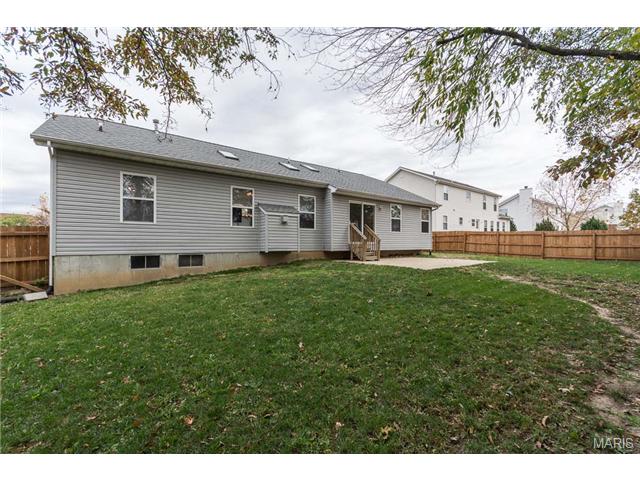 514 Duke William Ct, O'fallon, MO 63366 photo 31