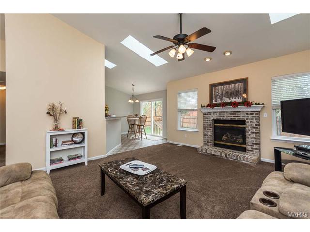 514 Duke William Ct, O'fallon, MO 63366 photo 7