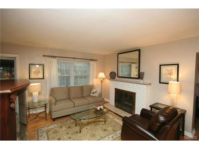 6933 Plainview Ave, Saint Louis, MO 63109 photo 4