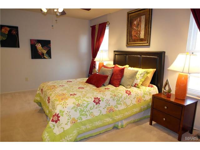 2308 Barrett Pl, Ballwin, MO 63021 photo 20