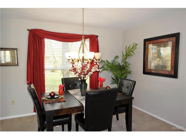 2308 Barrett Pl, Ballwin, MO 63021 photo 9