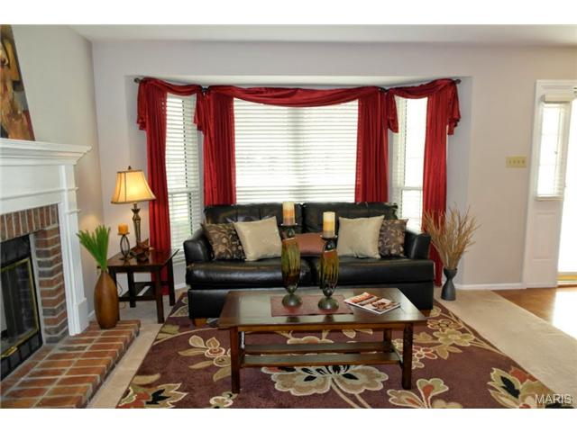 2308 Barrett Pl, Ballwin, MO 63021 photo 7