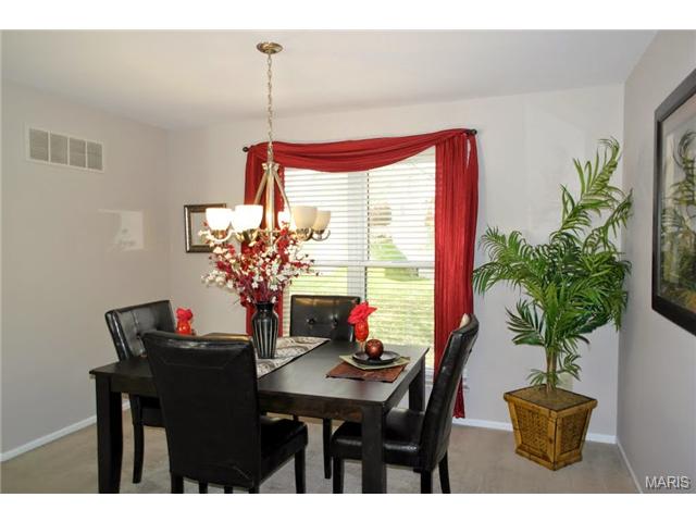 2308 Barrett Pl, Ballwin, MO 63021 photo 11