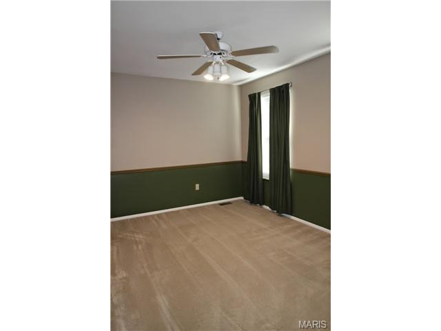 2308 Barrett Pl, Ballwin, MO 63021 photo 29