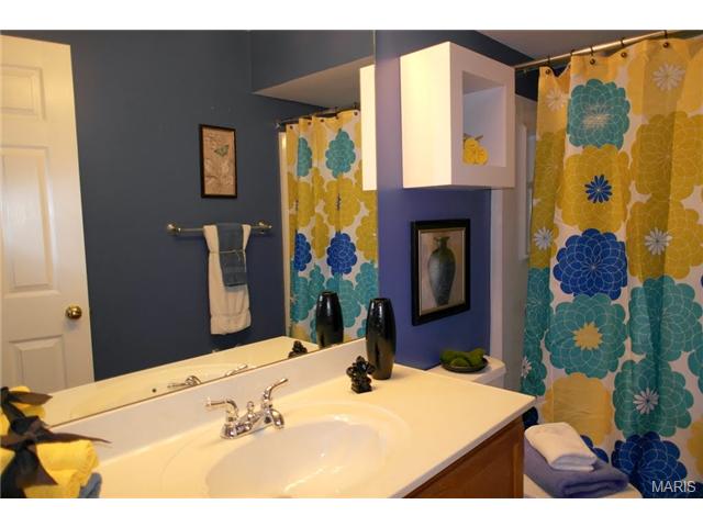 2308 Barrett Pl, Ballwin, MO 63021 photo 27