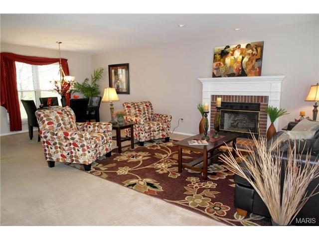 2308 Barrett Pl, Ballwin, MO 63021 photo 5