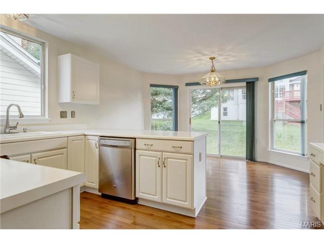 149 Brighthurst, Chesterfield, MO 63005 photo 16