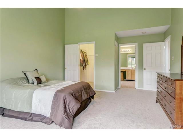 149 Brighthurst, Chesterfield, MO 63005 photo 18