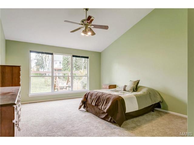 149 Brighthurst, Chesterfield, MO 63005 photo 17
