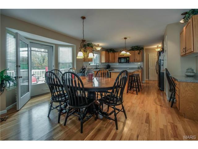 431 Valley Mnr, Ballwin, MO 63021 photo 4