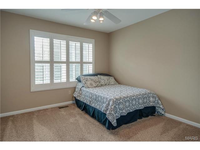 431 Valley Mnr, Ballwin, MO 63021 photo 26