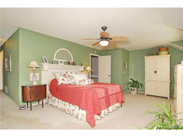 1021 Pocono, Ballwin, MO 63021 photo 16