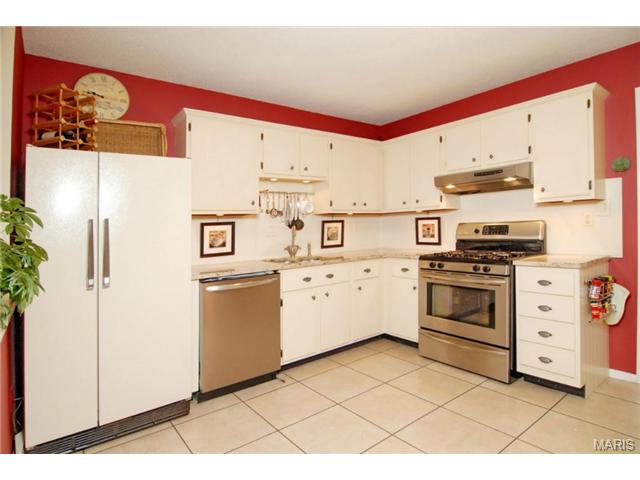 1021 Pocono, Ballwin, MO 63021 photo 11