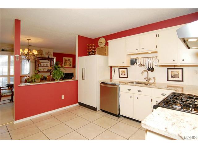 1021 Pocono, Ballwin, MO 63021 photo 10