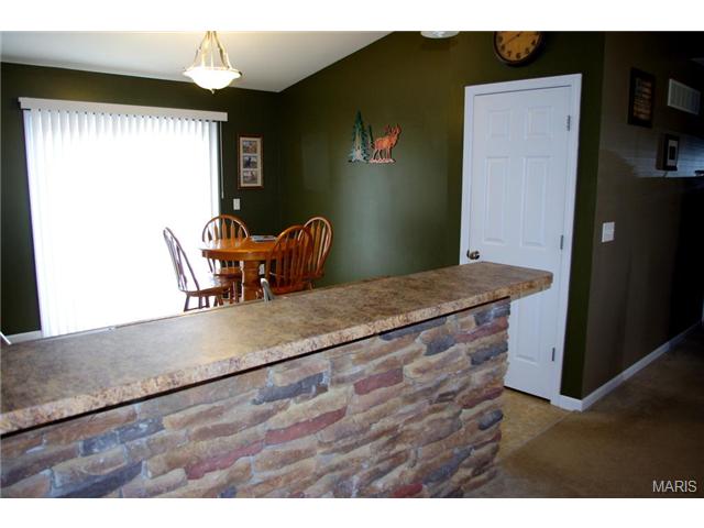 609 Lazy River Ct, O'fallon, MO 63366 photo 13