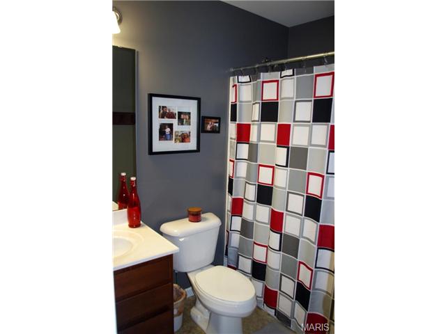 609 Lazy River Ct, O'fallon, MO 63366 photo 26