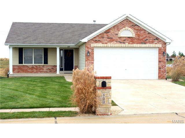 609 Lazy River Ct, O'fallon, MO 63366 photo 1