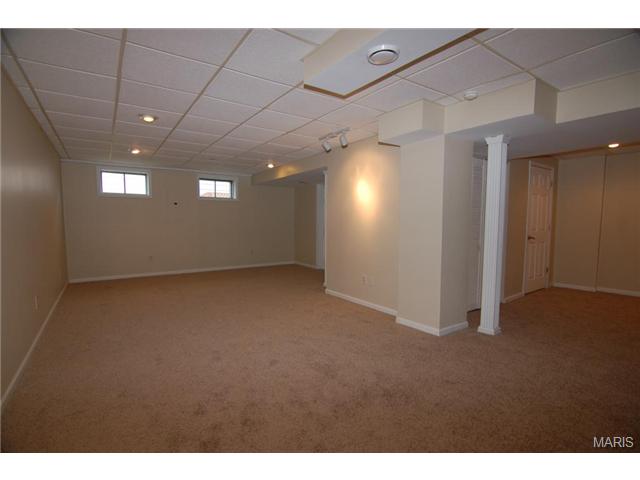 362 Carriage Trail Ct, O'fallon, MO 63368 photo 5