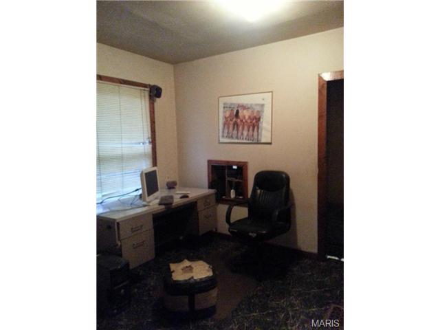 1024 Waterman Dr, Ballwin, MO 63021 photo 3