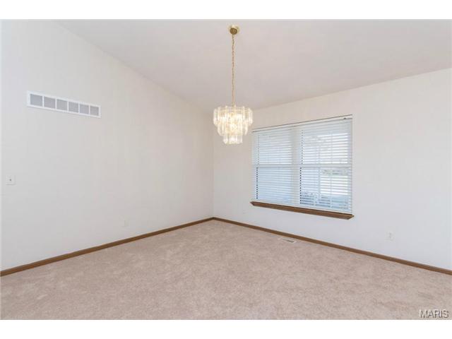 2629 Breezy Point Ln, O'fallon, MO 63368 photo 8