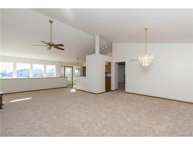 2629 Breezy Point Ln, O'fallon, MO 63368 photo 5