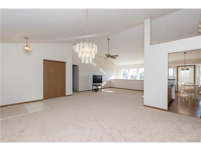 2629 Breezy Point Ln, O'fallon, MO 63368 photo 6